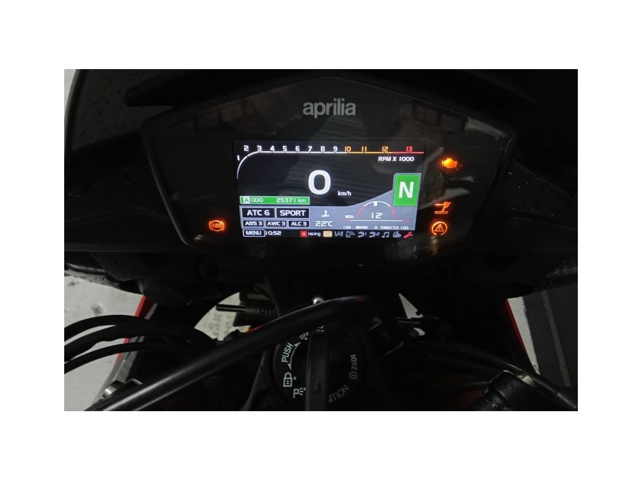 APRILIA d'occasion TUONO V4 MTT2 de 2018 Brest (29)﻿