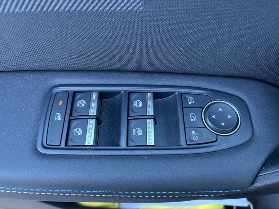 RENAULT d'occasion CAPTUR 1.6 E-TECH 160 EVOLUTION de 2025 Salon de
