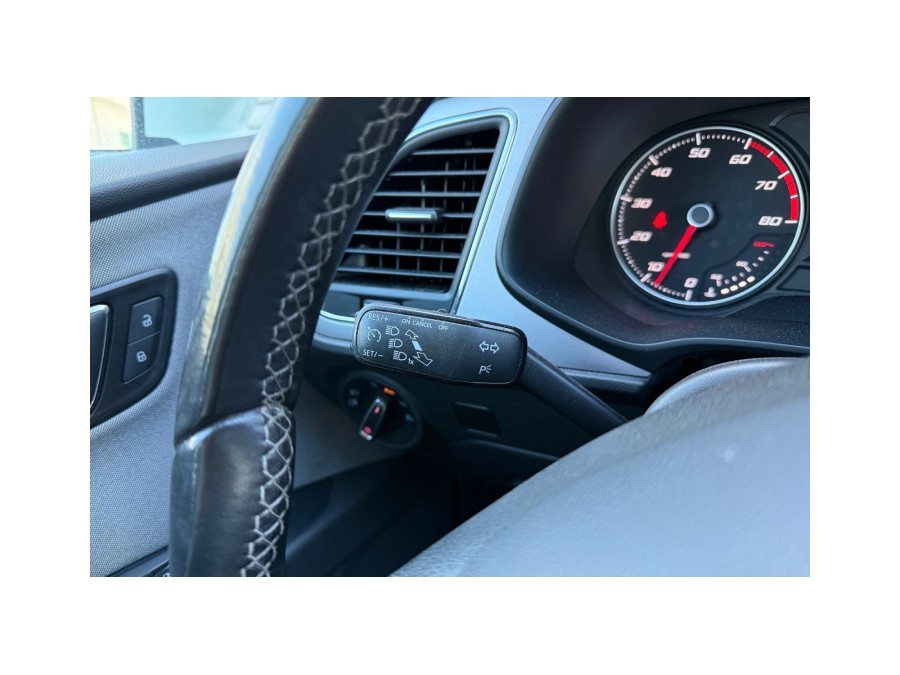 SEAT d'occasion LEON 2.0 TSI 300 CUPRA R DSG de 2018 Salon de