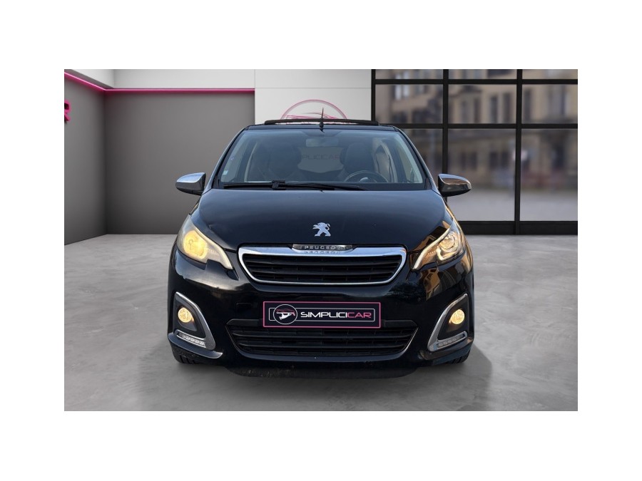 PEUGEOT d'occasion 108 1.2 PURE TECH 82 ACTIVE de 2014 Salon de