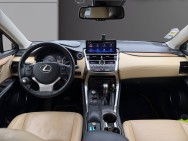 LEXUS d'occasion NX 300H 4WD Executive Auto de 2015 Orleans (45)﻿