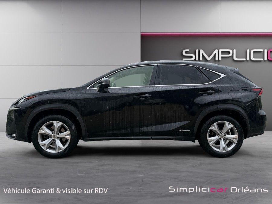 LEXUS d'occasion NX 300H 4WD Executive Auto de 2015 Orleans (45)﻿