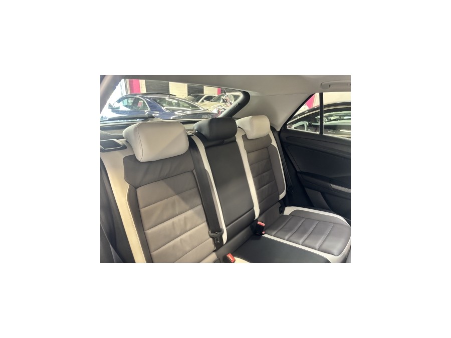 VOLKSWAGEN d'occasion T-ROC 1.5 TSI EVO 150 LIFE BUSINESS DSG de 2020