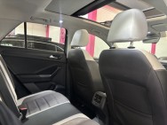 VOLKSWAGEN d'occasion T-ROC 1.5 TSI EVO 150 LIFE BUSINESS DSG de 2020