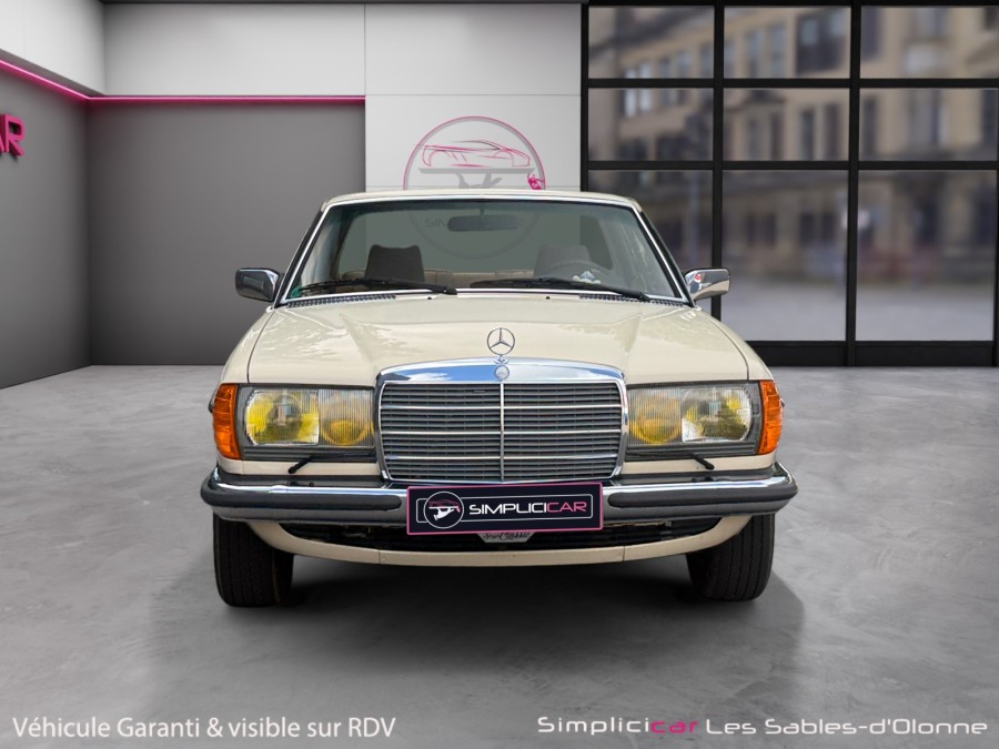 MERCEDES d'occasion CLASSE C Merccedes Benz 280 CE (C 123) de 1977