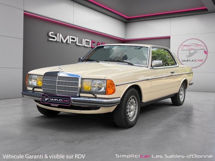 MERCEDES d'occasion CLASSE C Merccedes Benz 280 CE (C 123) de 1977