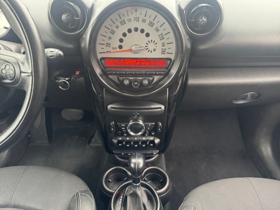MINI d'occasion COUNTRYMAN COOPER D 112 BUSINESS CALL BA de 2011 Méry