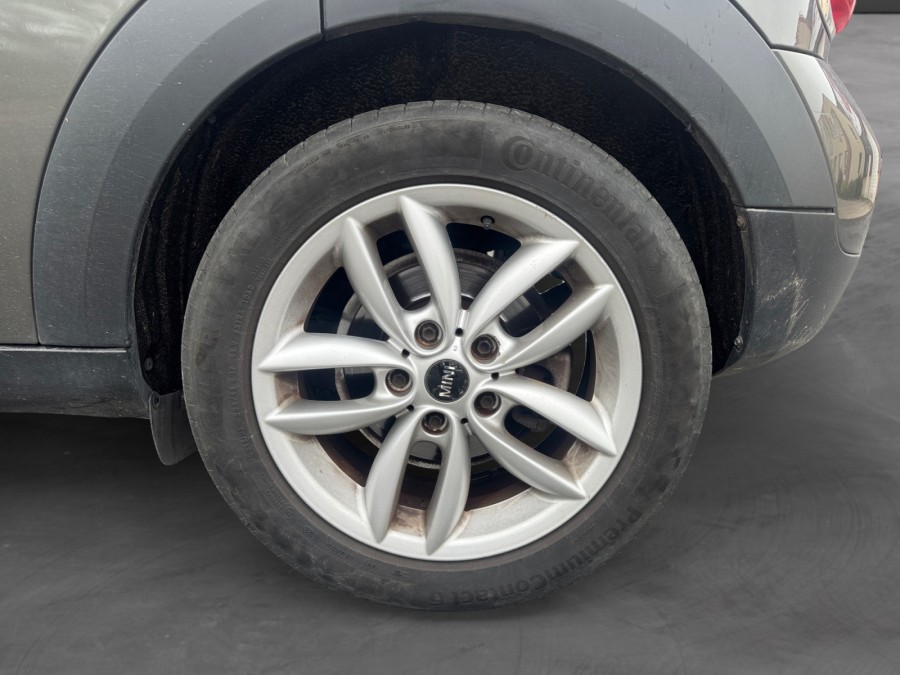 MINI d'occasion COUNTRYMAN COOPER D 112 BUSINESS CALL BA de 2011 Méry