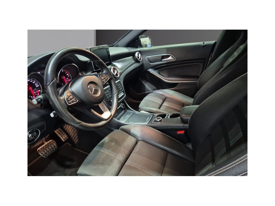 MERCEDES d'occasion CLASSE CLA CLA 180 LAUNCH EDITION BA de 2018 Lyon