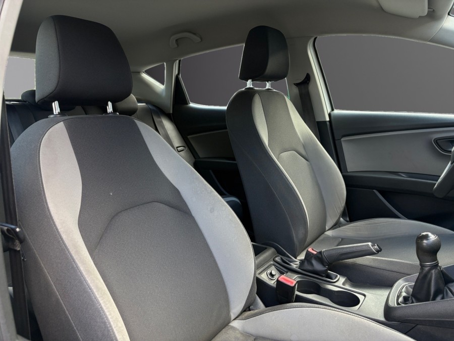 SEAT d'occasion LEON 2.0 TSI 300 CUPRA R DSG de 2014 Salon de