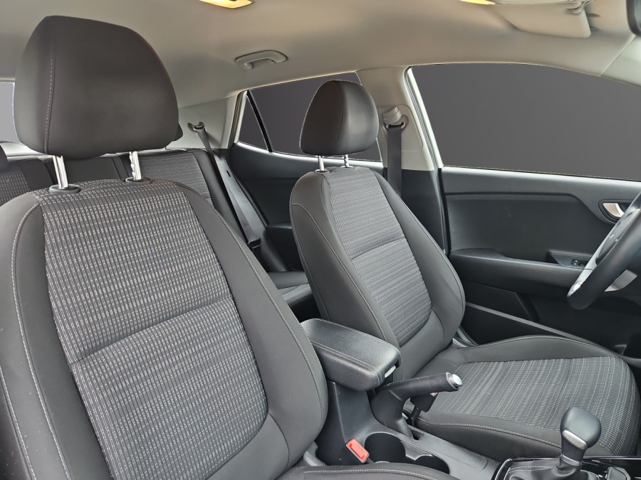 KIA d'occasion STONIC 1.0 T-GDI 100 ACTIVE DCT de 2024 Evreux (27)﻿