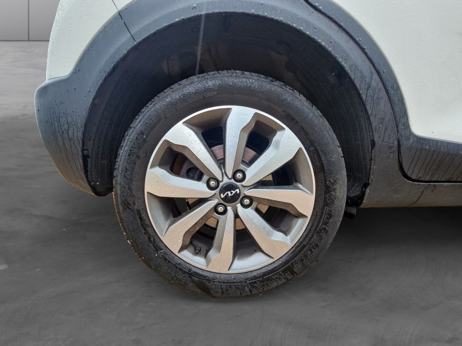 KIA d'occasion STONIC 1.0 T-GDI 100 ACTIVE DCT de 2024 Evreux (27)﻿