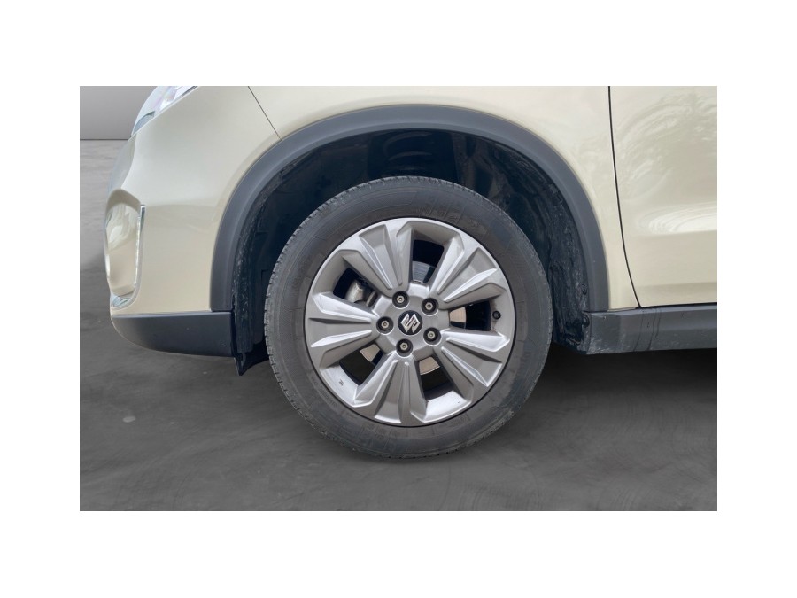SUZUKI d'occasion VITARA 1.0 BOOSTERJET 111 PRIVILEGE de 2019 Troyes