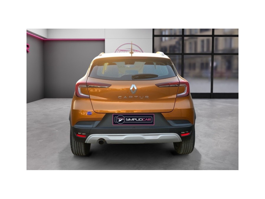 RENAULT d'occasion CAPTUR 1.0 TCE 100 LIFE de 2021 Troyes (10)﻿