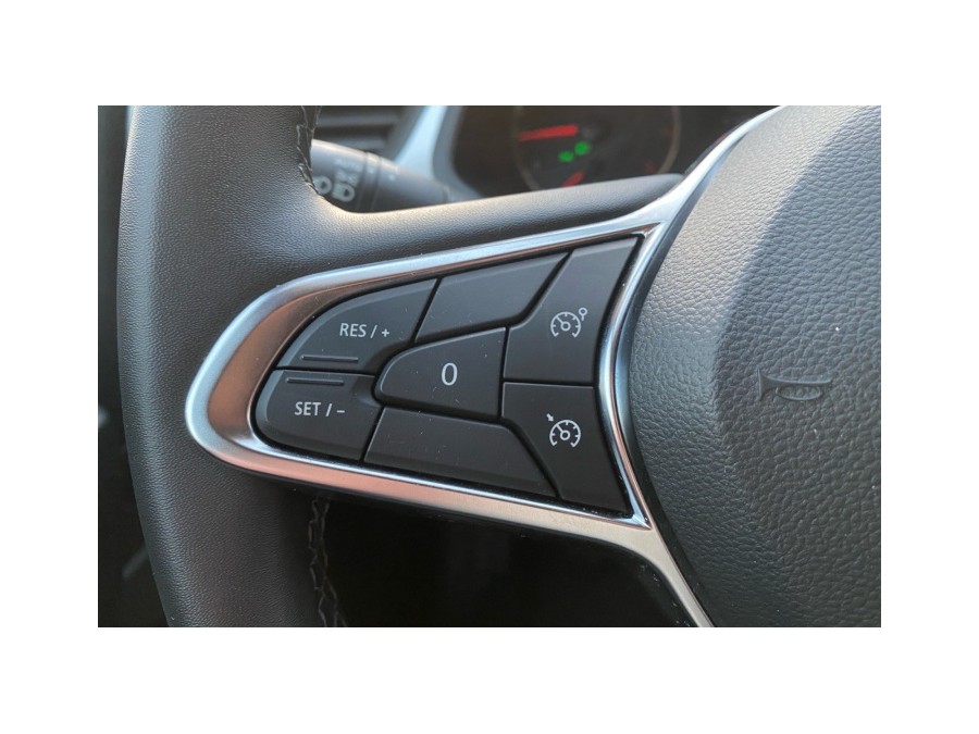 RENAULT d'occasion CAPTUR 1.0 TCE 100 LIFE de 2021 Troyes (10)﻿