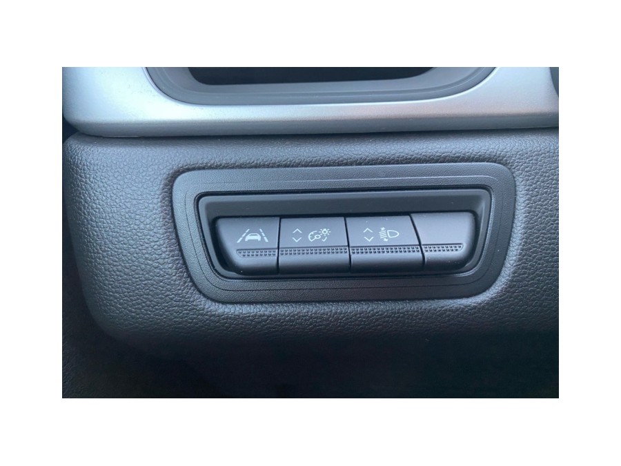 RENAULT d'occasion CAPTUR 1.0 TCE 100 LIFE de 2021 Troyes (10)﻿