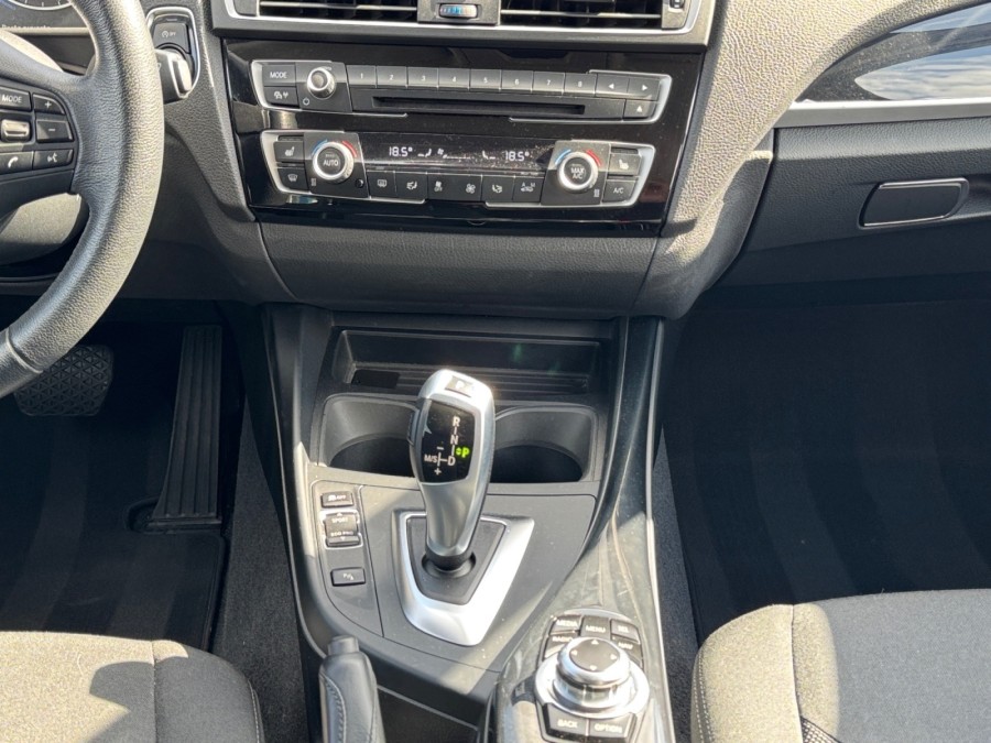 BMW d'occasion SERIE 1 116D URBAN CHIC de 2017 Troyes (10)﻿