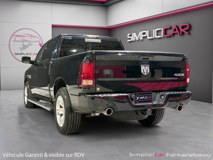DODGE d'occasion RAM 5.7L HEMI de 2013 Fontainebleau (77)﻿