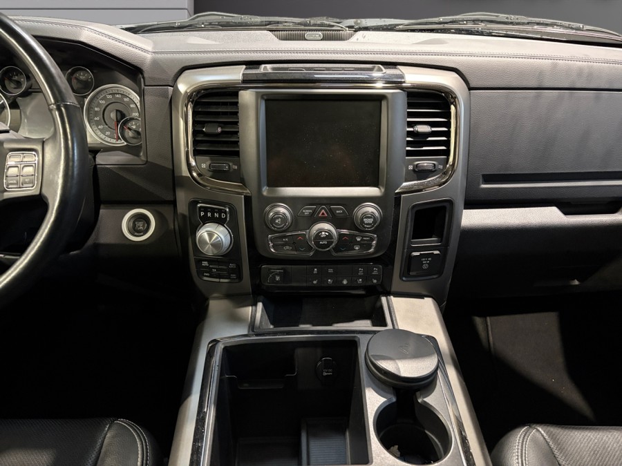 DODGE d'occasion RAM 5.7L HEMI de 2013 Fontainebleau (77)﻿