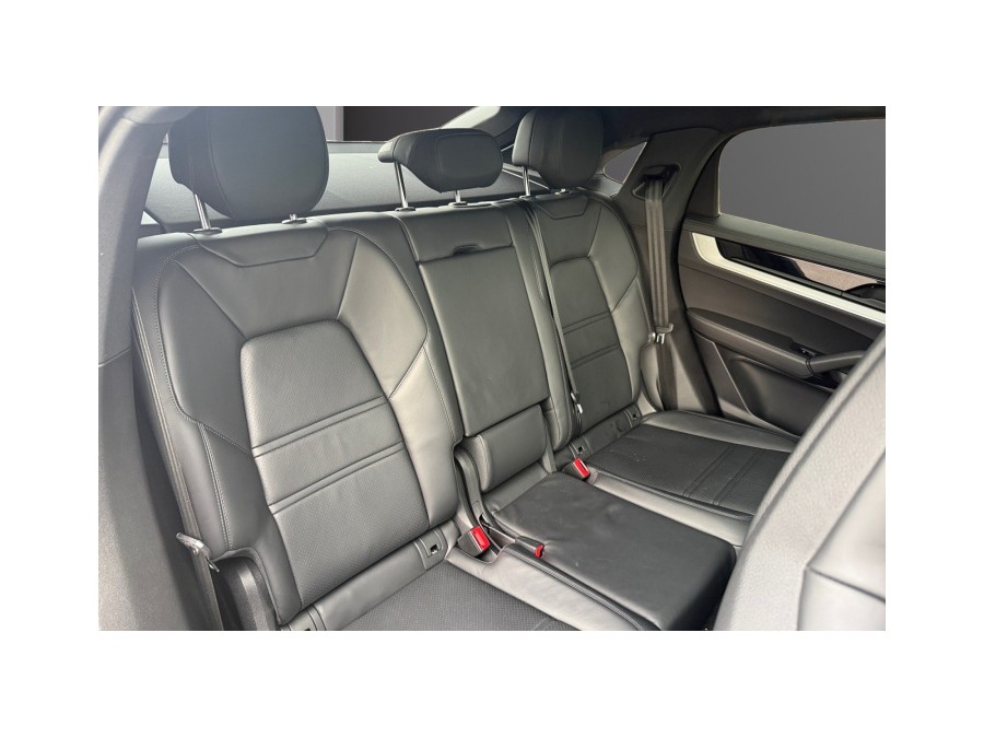 PORSCHE d'occasion CAYENNE COUPE 3.0 V6 E-HYBRID PH2 de 2024 Troyes