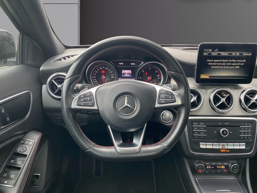 MERCEDES d'occasion CLASSE GLA GLA 200 D Fascination 7-G DCT Pack AMG
