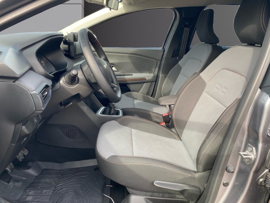DACIA d'occasion JOGGER 1.0 TCE 110 EXTREME + de 2024 Troyes (10)﻿
