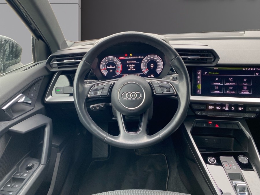 AUDI d'occasion A3 35 TFSI 150 S TRONIC 7 DESIGN LUXE de 2021 Troyes