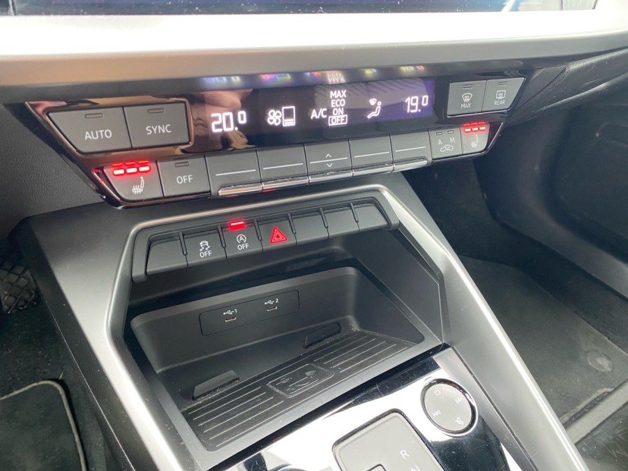AUDI d'occasion A3 35 TFSI 150 S TRONIC 7 DESIGN LUXE de 2021 Troyes