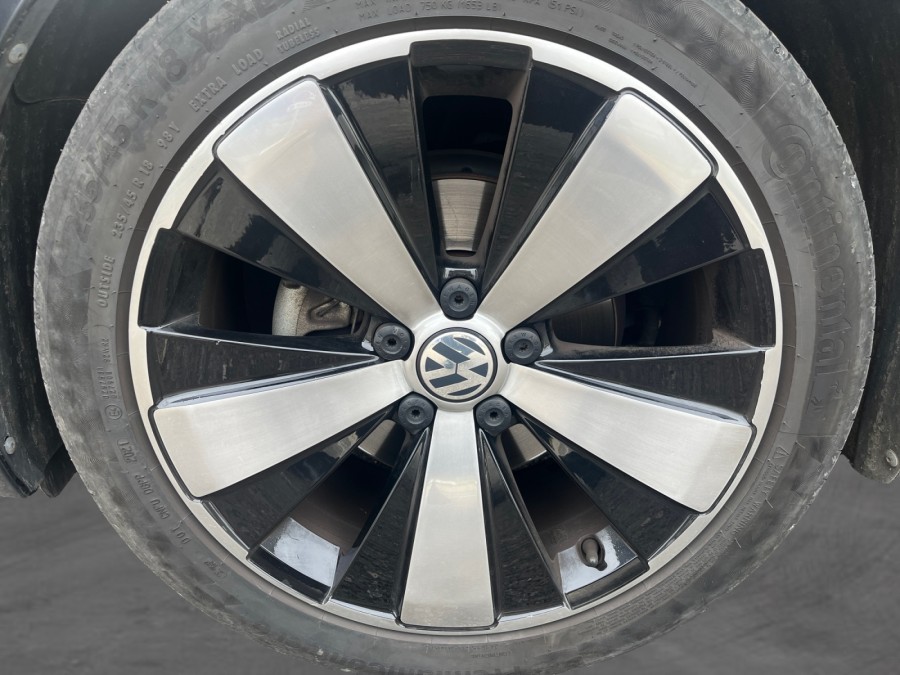 VOLKSWAGEN d'occasion COCCINELLE 2.0 TDI SPORT DSG de 2015 Lyon Nord