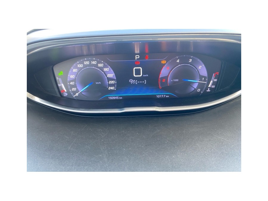 PEUGEOT d'occasion 5008 2.0 BLUEHDI 180 GT EAT de 2018 Troyes (10)﻿