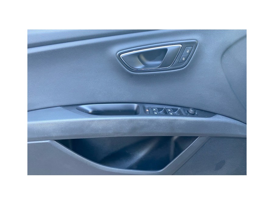 SEAT d'occasion LEON 1.2 TSI 110 CONNECT de 2016 Troyes (10)﻿