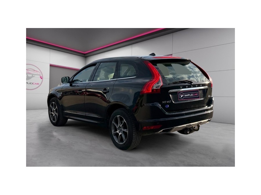 VOLVO d'occasion XC60 D4 181 OCEAN RACE EDITION GEARTRONIC de 2015