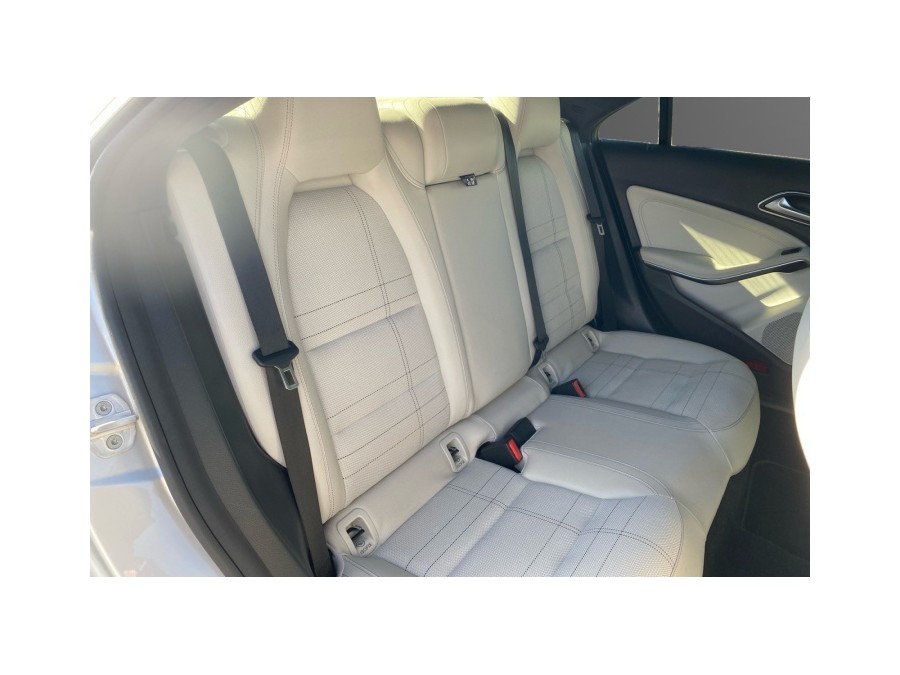 MERCEDES d'occasion CLASSE CLA CLA 200 SENSATION de 2015 Troyes (10)﻿