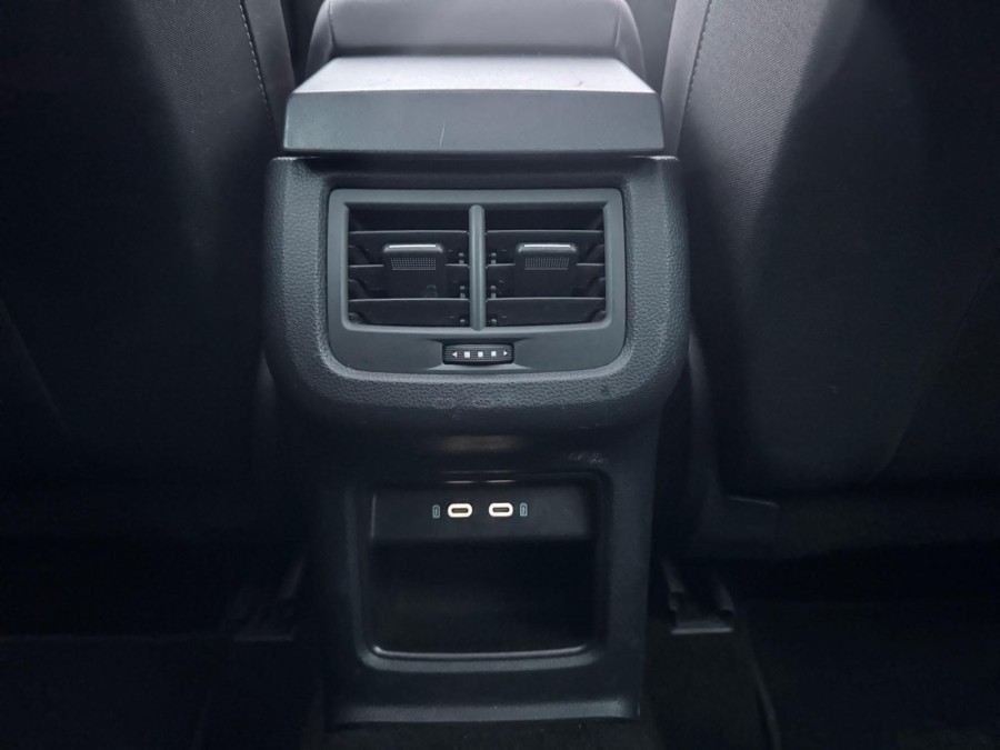 SEAT d'occasion ATECA 2.0 TDI 150 Style DSG 7 de 2023 Troyes (10)﻿