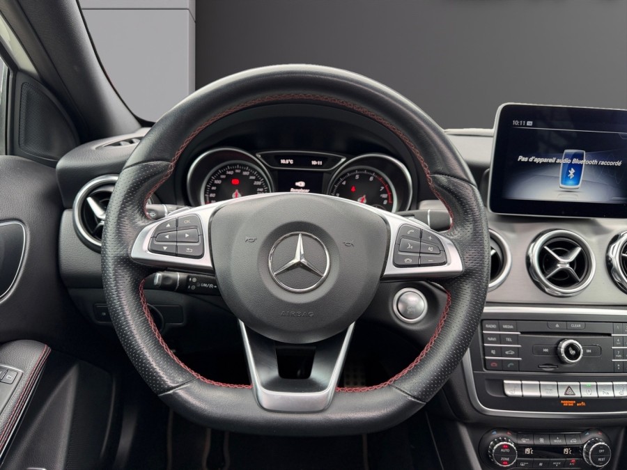MERCEDES d'occasion CLASSE GLA GLA 200 SPORT EDITION BA de 2019 Salon