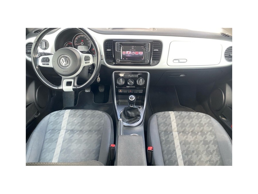 VOLKSWAGEN d'occasion COCCINELLE 2.0 TDI 110 DESIGN de 2017 Troyes