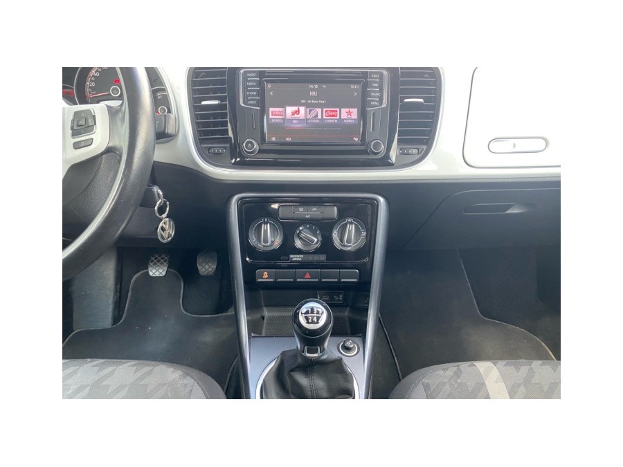 VOLKSWAGEN d'occasion COCCINELLE 2.0 TDI 110 DESIGN de 2017 Troyes