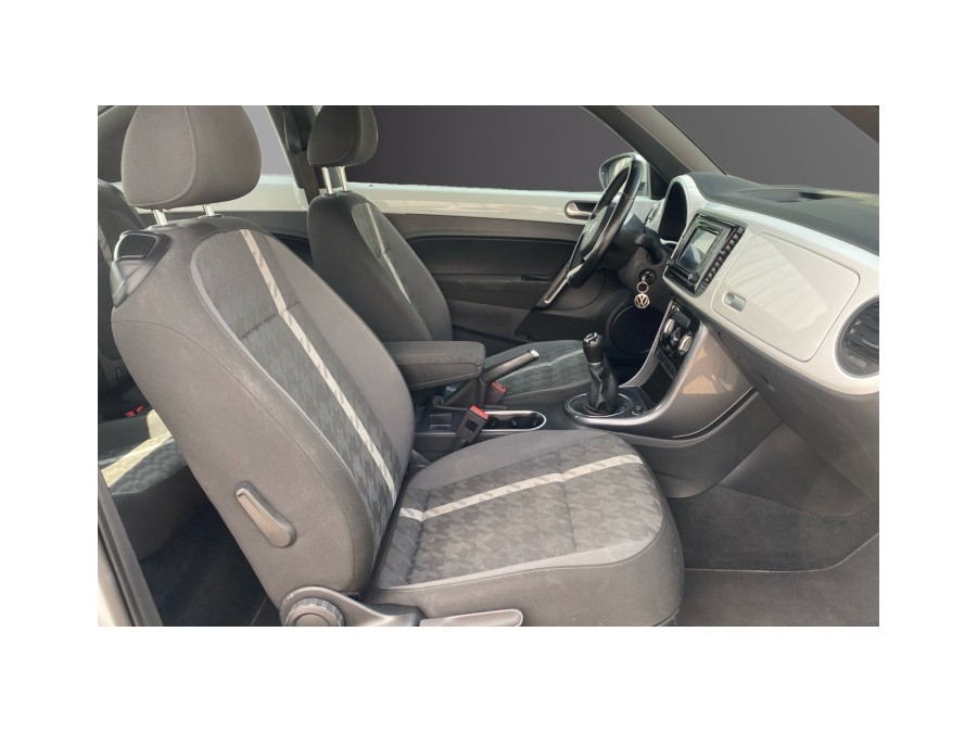 VOLKSWAGEN d'occasion COCCINELLE 2.0 TDI 110 DESIGN de 2017 Troyes