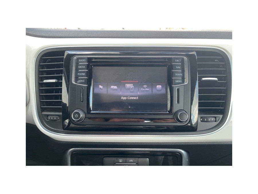 VOLKSWAGEN d'occasion COCCINELLE 2.0 TDI 110 DESIGN de 2017 Troyes