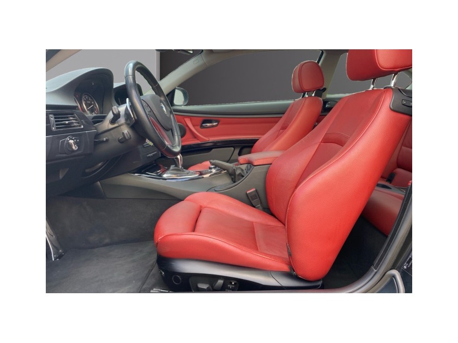 BMW d'occasion SERIE 3 335I LUXE A DKG de 2010 Troyes (10)﻿