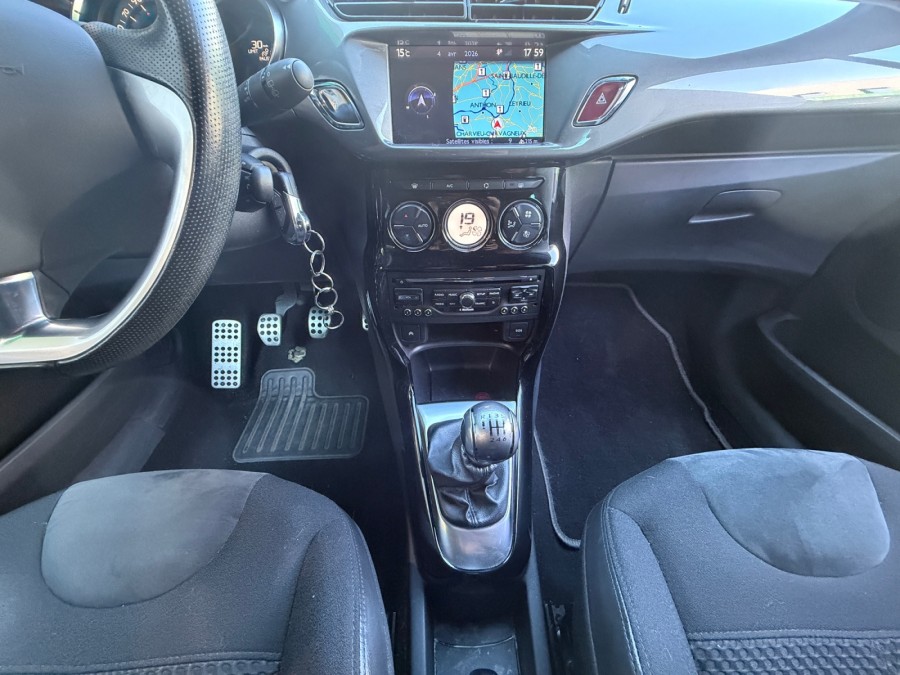 CITROEN d'occasion DS3 1.6 THP 155 SPORT CHIC de 2013 Nord Isère (38)﻿