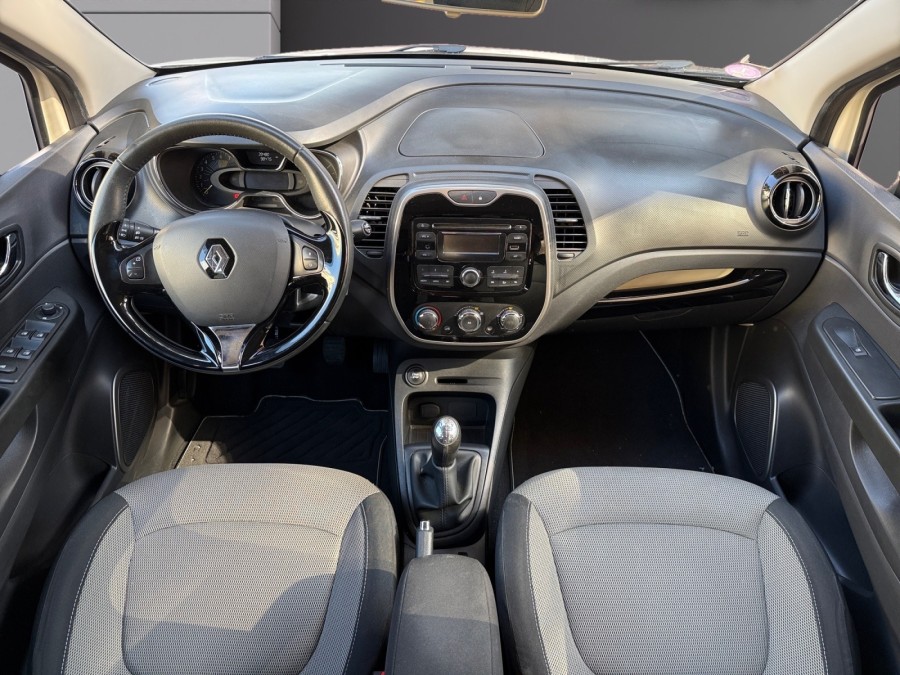 RENAULT d'occasion CAPTUR 0.9 TCE 90 zen de 2015 Cannes (06)﻿