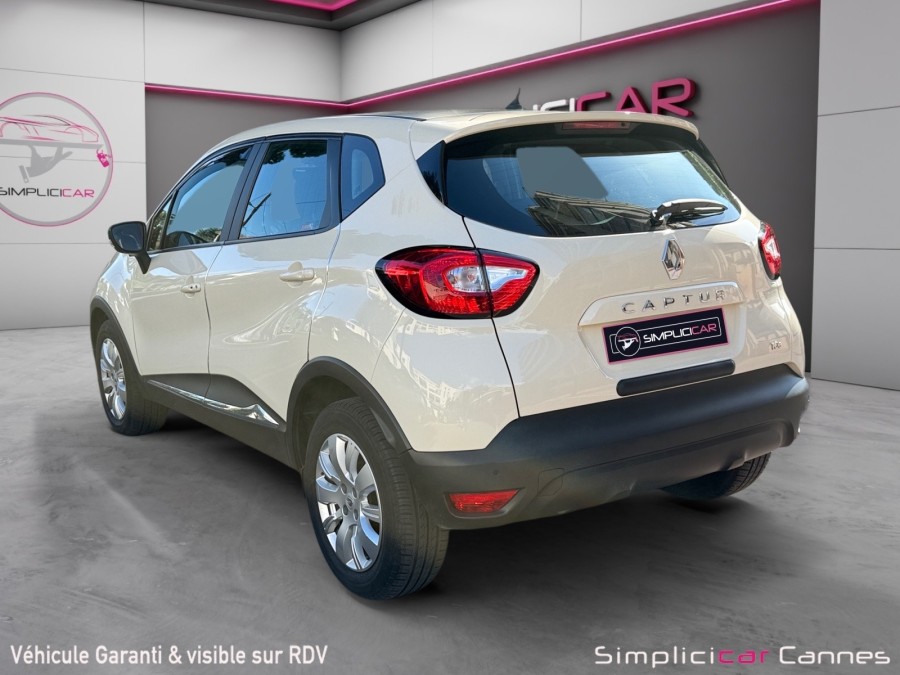 RENAULT d'occasion CAPTUR 0.9 TCE 90 zen de 2015 Cannes (06)﻿