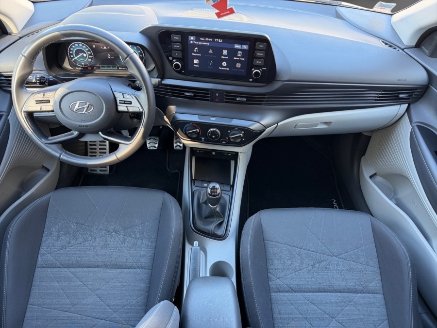HYUNDAI d'occasion BAYON 1.0 T-GDI 100 HYBRID 48V INITIA de 2023