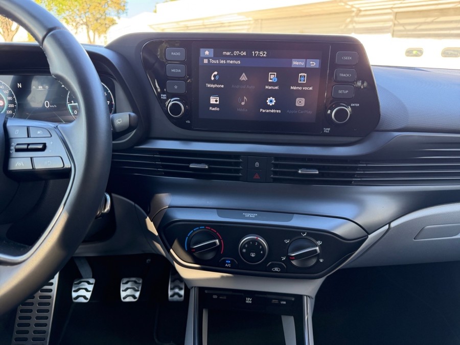 HYUNDAI d'occasion BAYON 1.0 T-GDI 100 HYBRID 48V INITIA de 2023