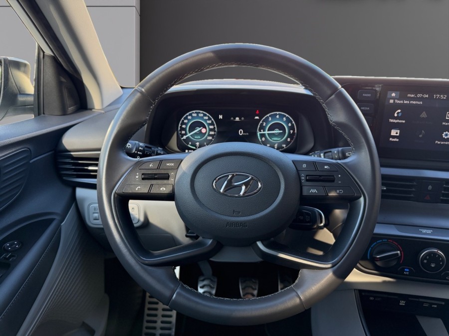 HYUNDAI d'occasion BAYON 1.0 T-GDI 100 HYBRID 48V INITIA de 2023