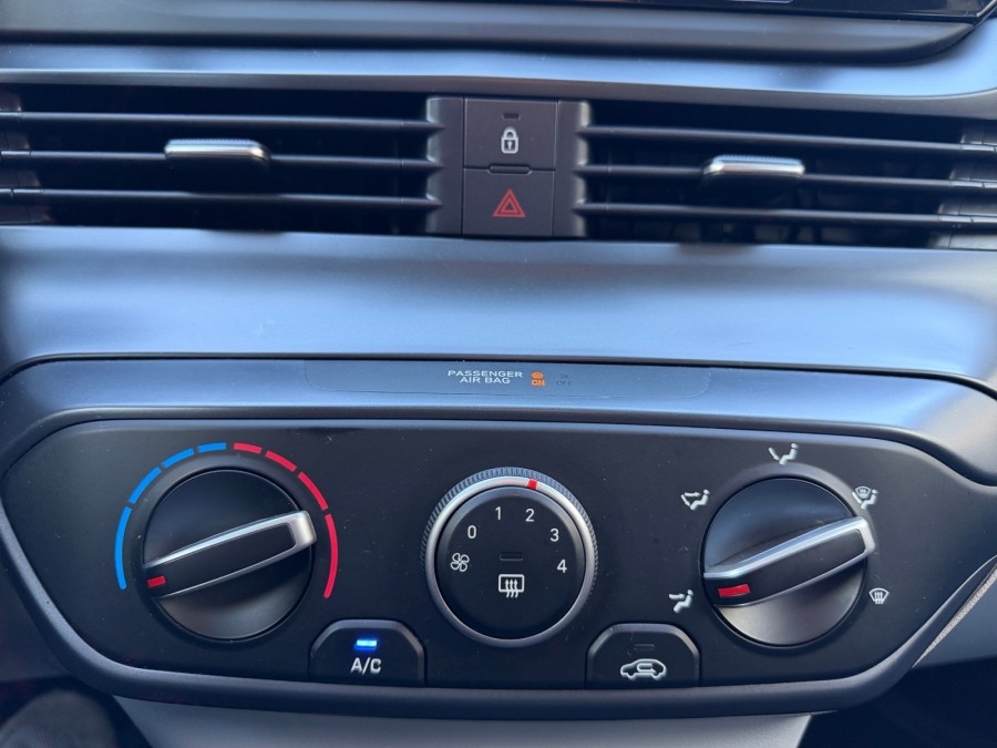 HYUNDAI d'occasion BAYON 1.0 T-GDI 100 HYBRID 48V INITIA de 2023