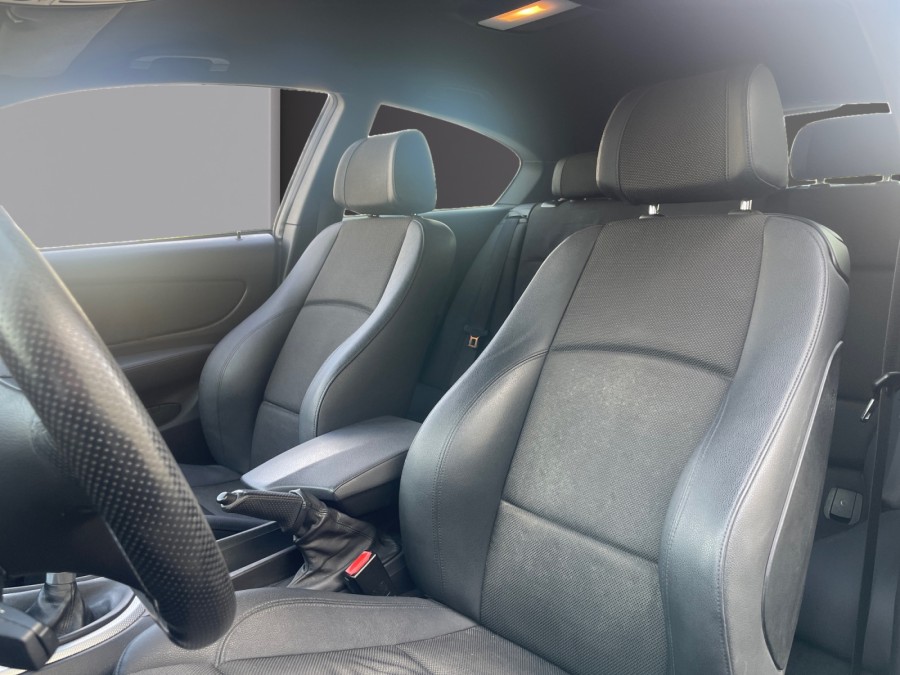BMW d'occasion SERIE 123D 204 ch SPORT DESIGN de 2008 Royan (17)﻿