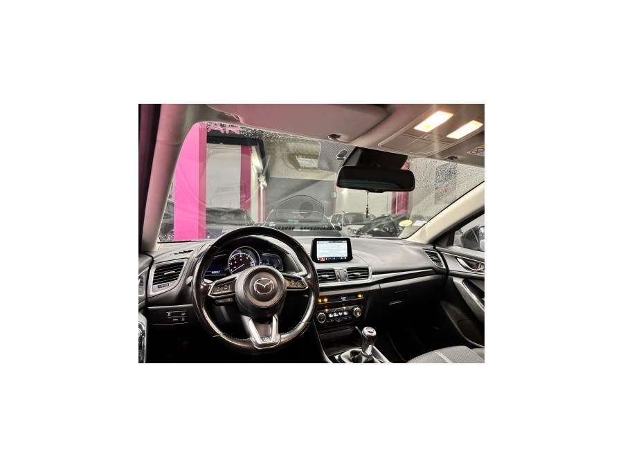 MAZDA d'occasion MAZDA3 2.2 SKYACTIV-D 150 HARMONIE de 2017 Villebon