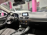 MAZDA d'occasion MAZDA3 2.2 SKYACTIV-D 150 HARMONIE de 2017 Villebon